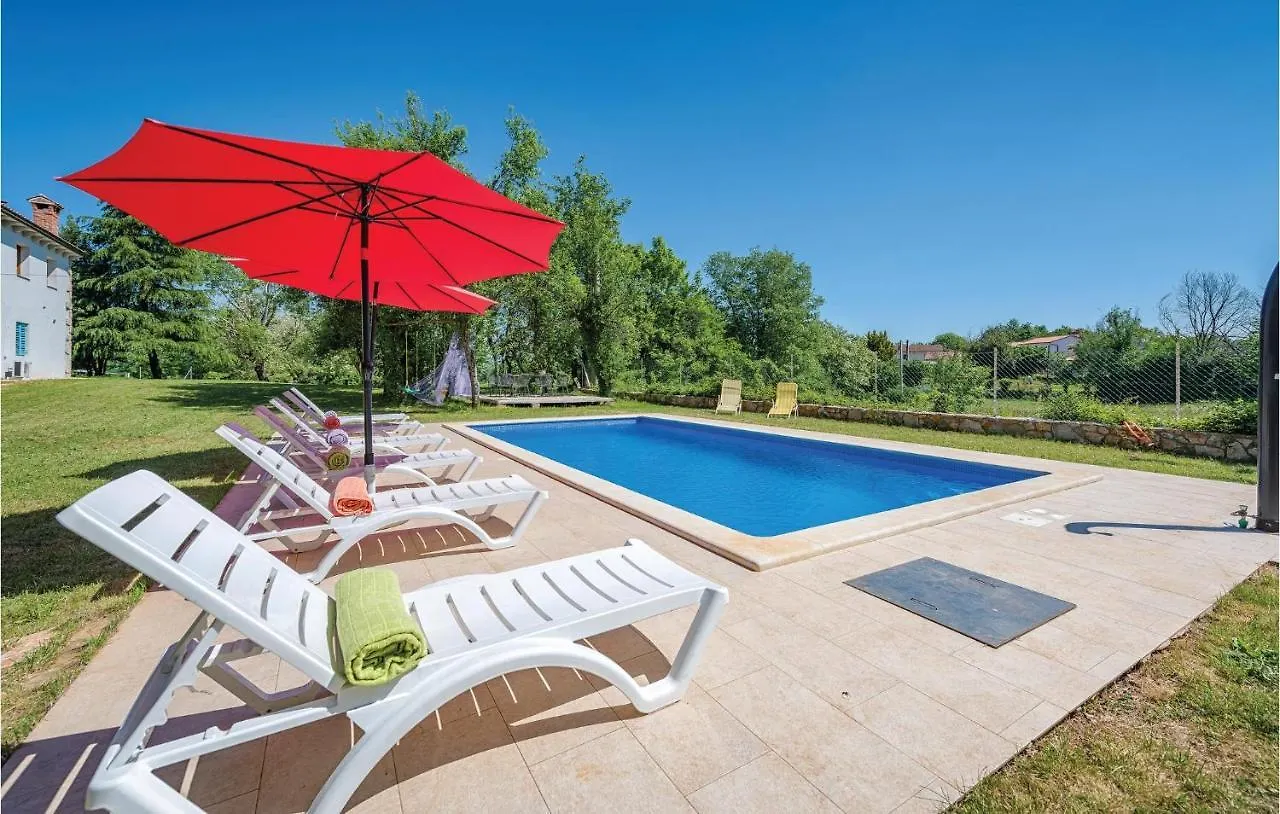 Gorgeous Home In Nedescina With Kitchen 0*,