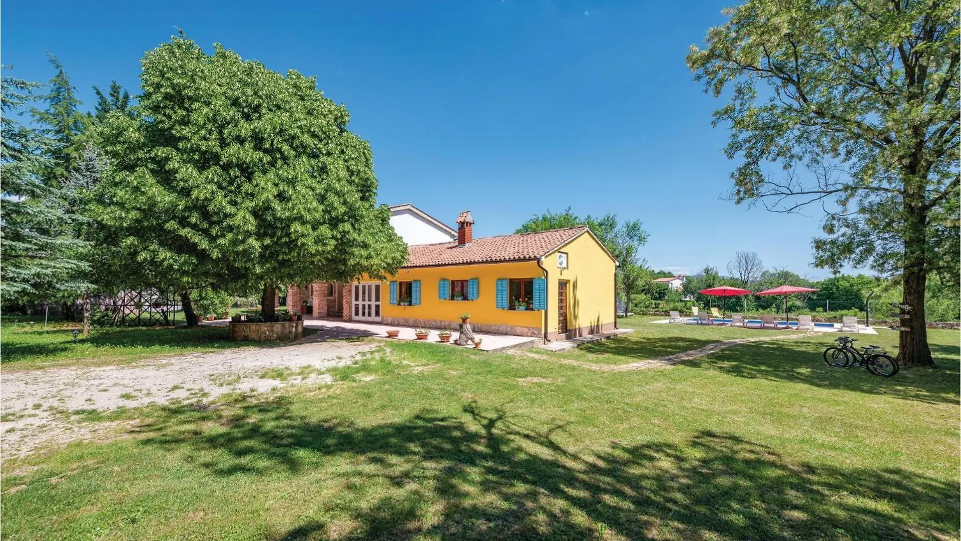 Holiday home Gorgeous Home In Nedescina With Kitchen